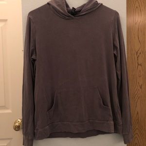 Super cute and comfy long sleeve sweatshirt